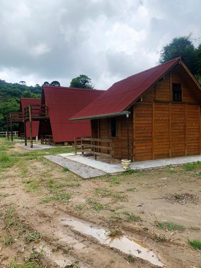 Pousada Pedra Da Mata Chales Na Montanha Munhoz Ngoại thất bức ảnh