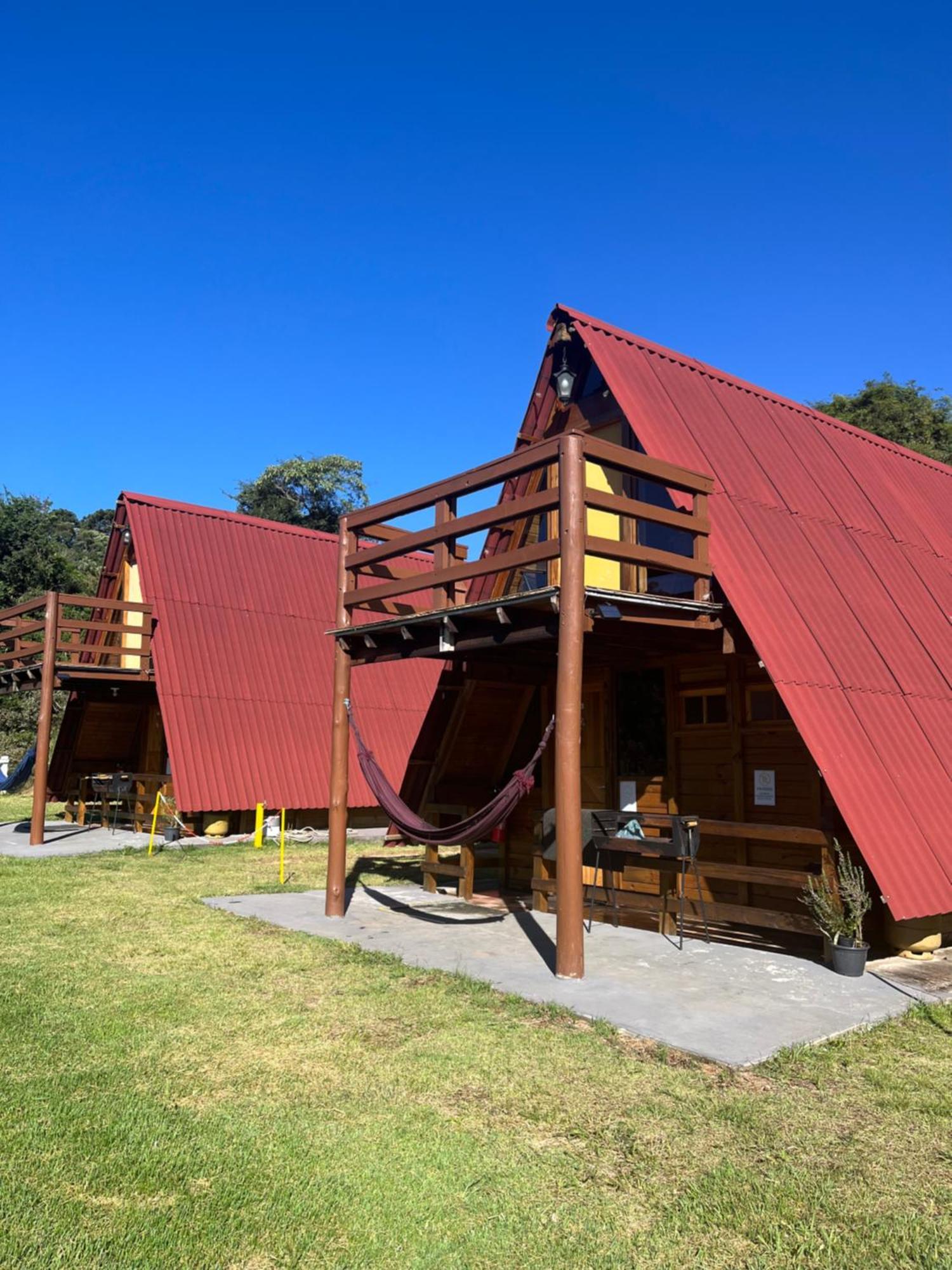 Pousada Pedra Da Mata Chales Na Montanha Munhoz Ngoại thất bức ảnh