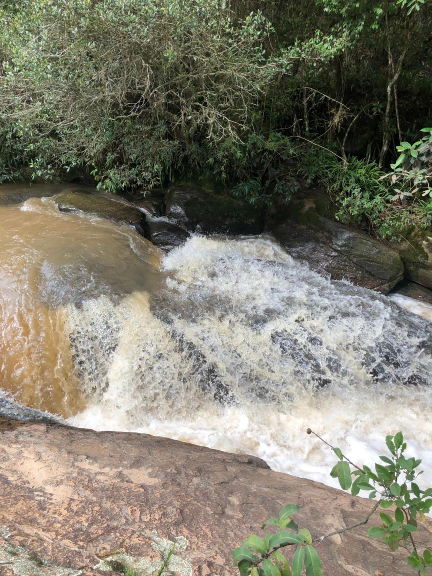 Pousada Pedra Da Mata Chales Na Montanha Munhoz Ngoại thất bức ảnh